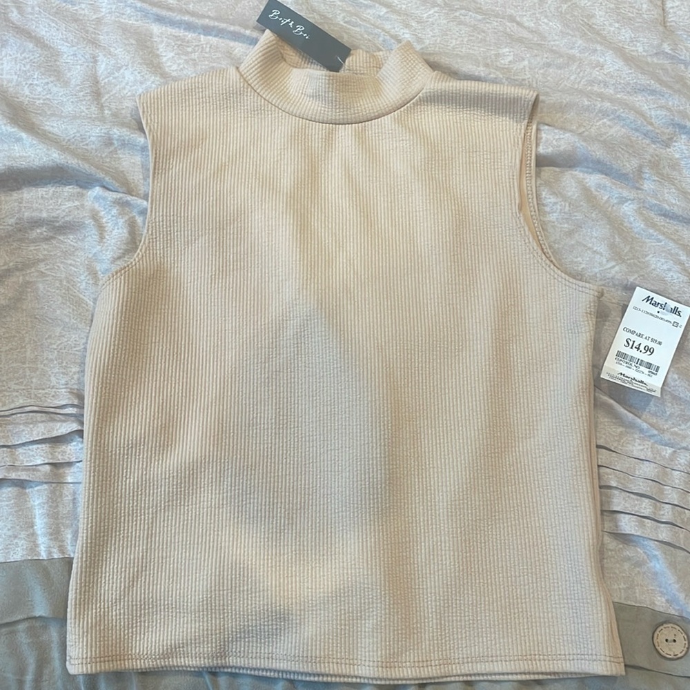 Women’s turtleneck tank top